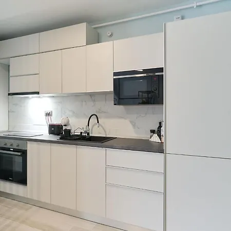 Flow In Nord10 By Alezzi- Pool N Playground