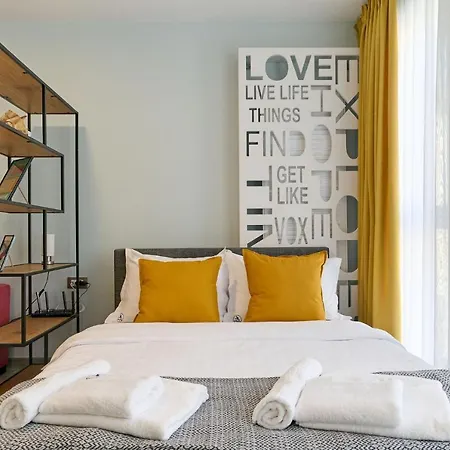 Flow In Nord10 By Alezzi - Pool N Playground Apartment Mamaia