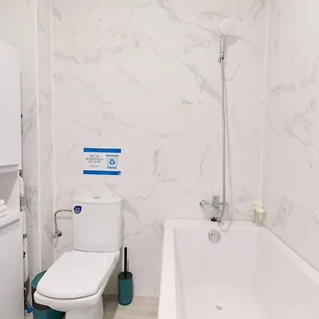 Flow In Nord10 By Alezzi- Pool N Playground Mamaia