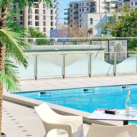 Flow In Nord10 By Alezzi - Pool N Playground Apartament