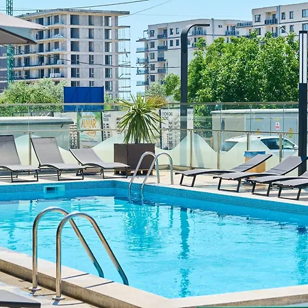 Flow In Nord10 By Alezzi - Pool N Playground